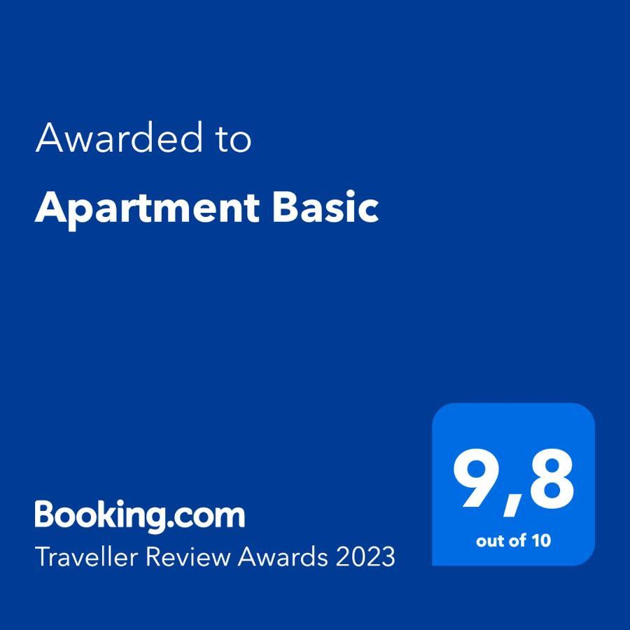 פטרצ'אנה Apartment Basic מראה חיצוני תמונה