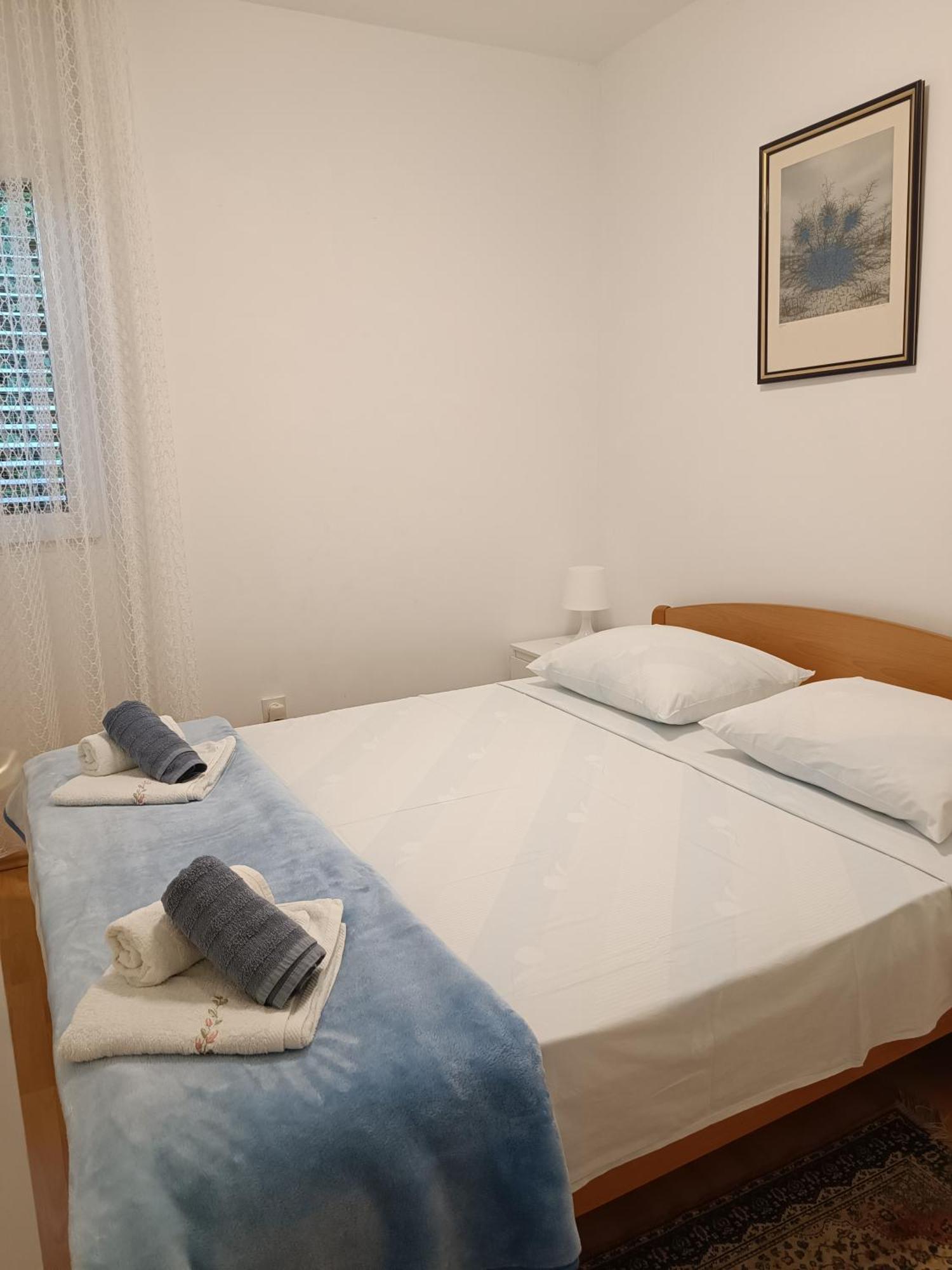 פטרצ'אנה Apartment Basic מראה חיצוני תמונה