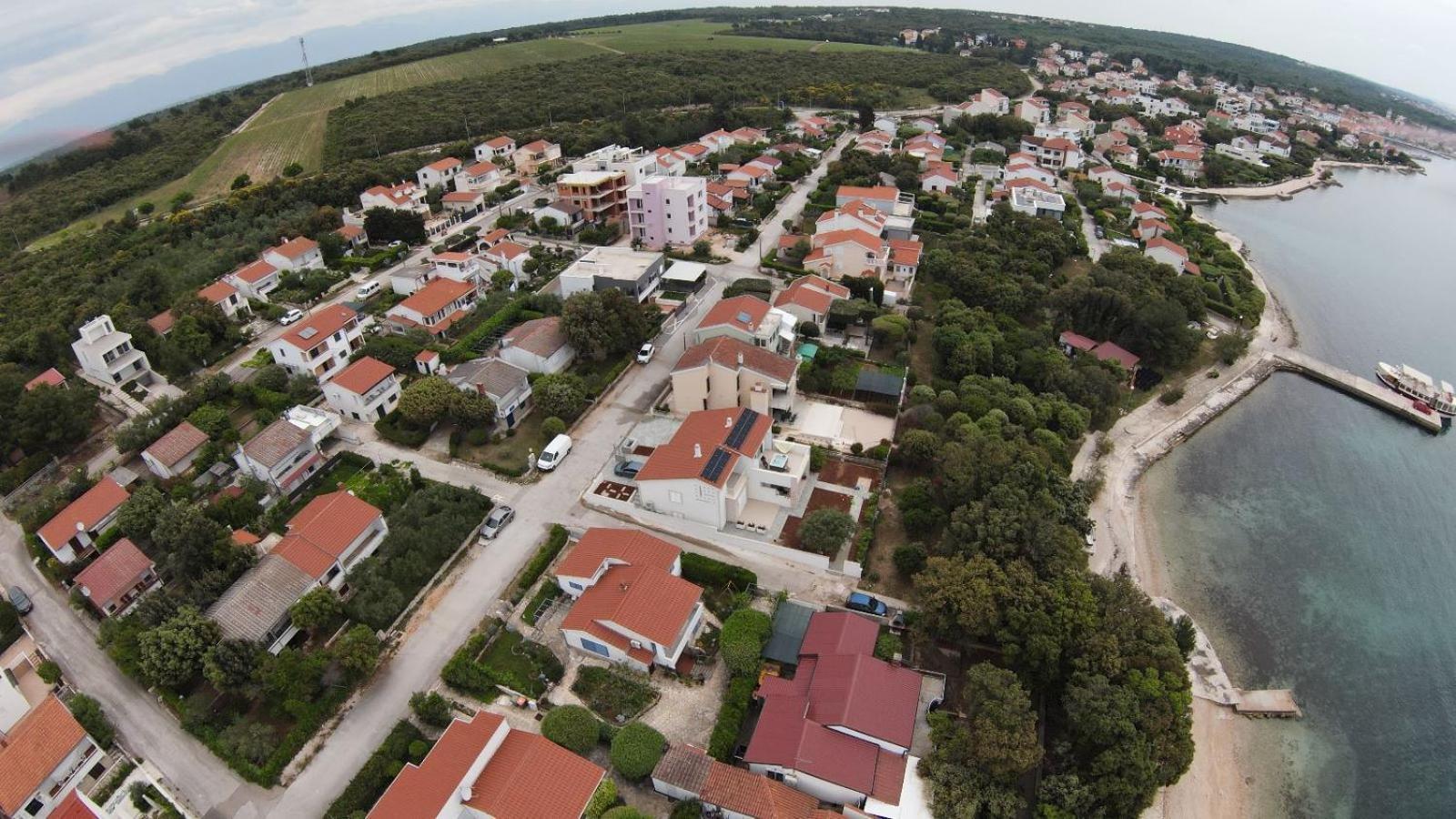 פטרצ'אנה Apartment Basic מראה חיצוני תמונה
