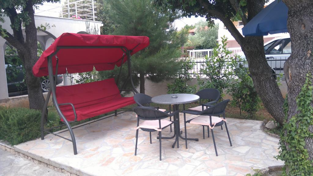 פטרצ'אנה Apartment Basic מראה חיצוני תמונה